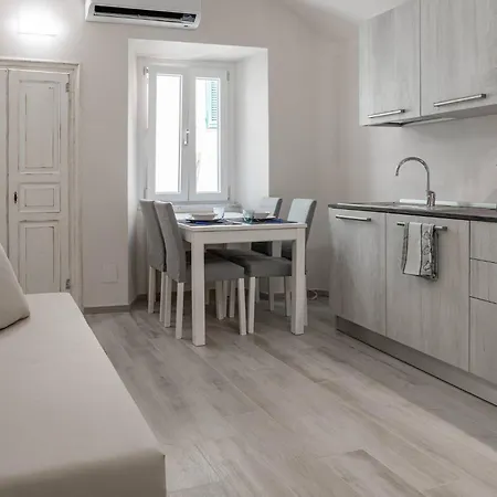 H11 Piccola Perla A Un Passo Dal Mare Santo Stefano al Mare